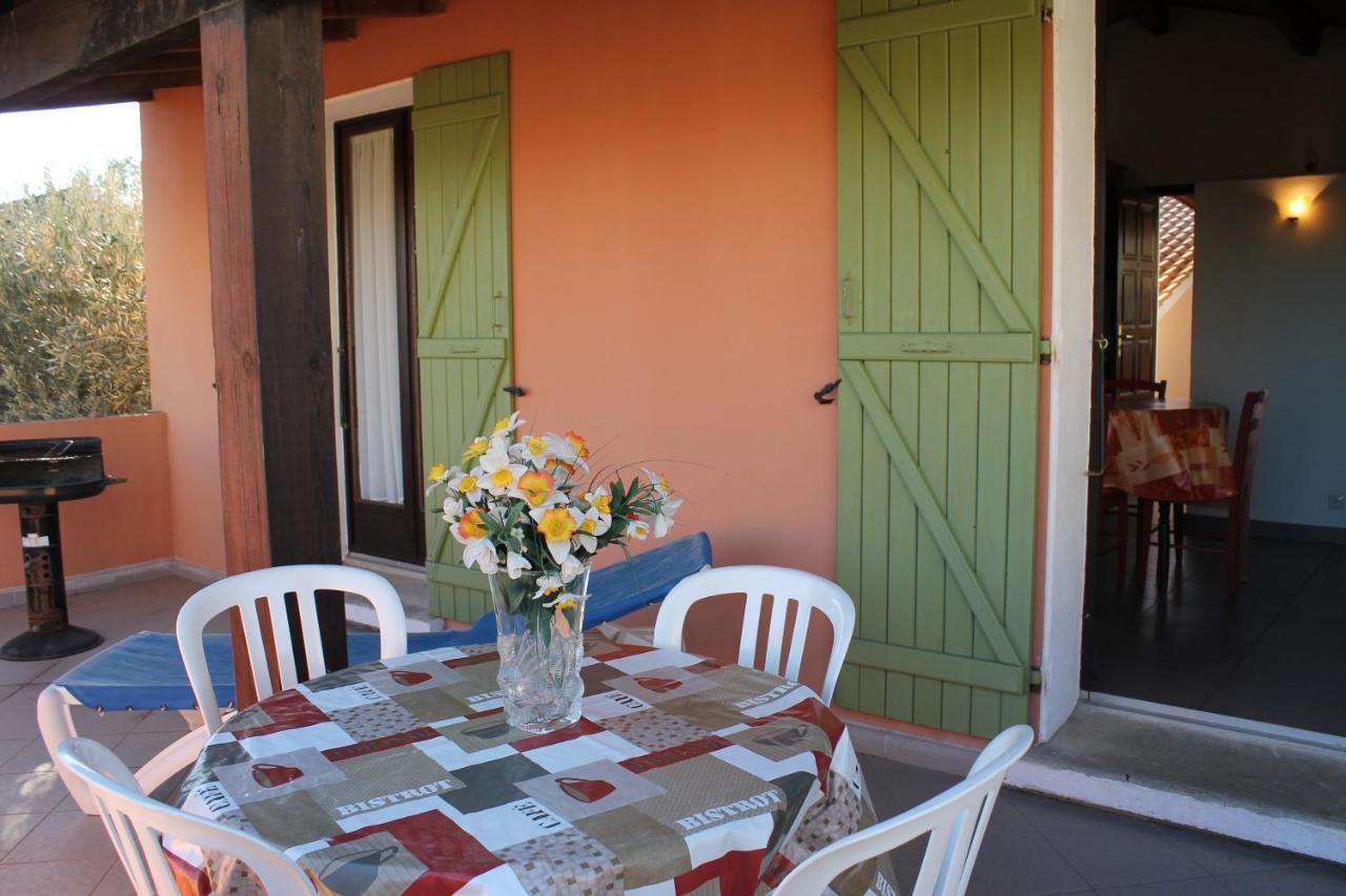 Domaine Le Clos Des Oliviers Sorbo-Ocagnano Buitenkant foto